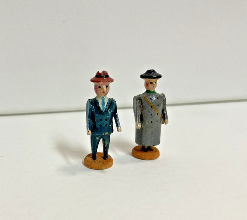 Altes nasenmännel mit - nasenmännel, frau