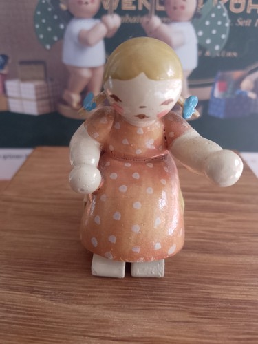 Sehr altes mädchen von wendt - sehr,